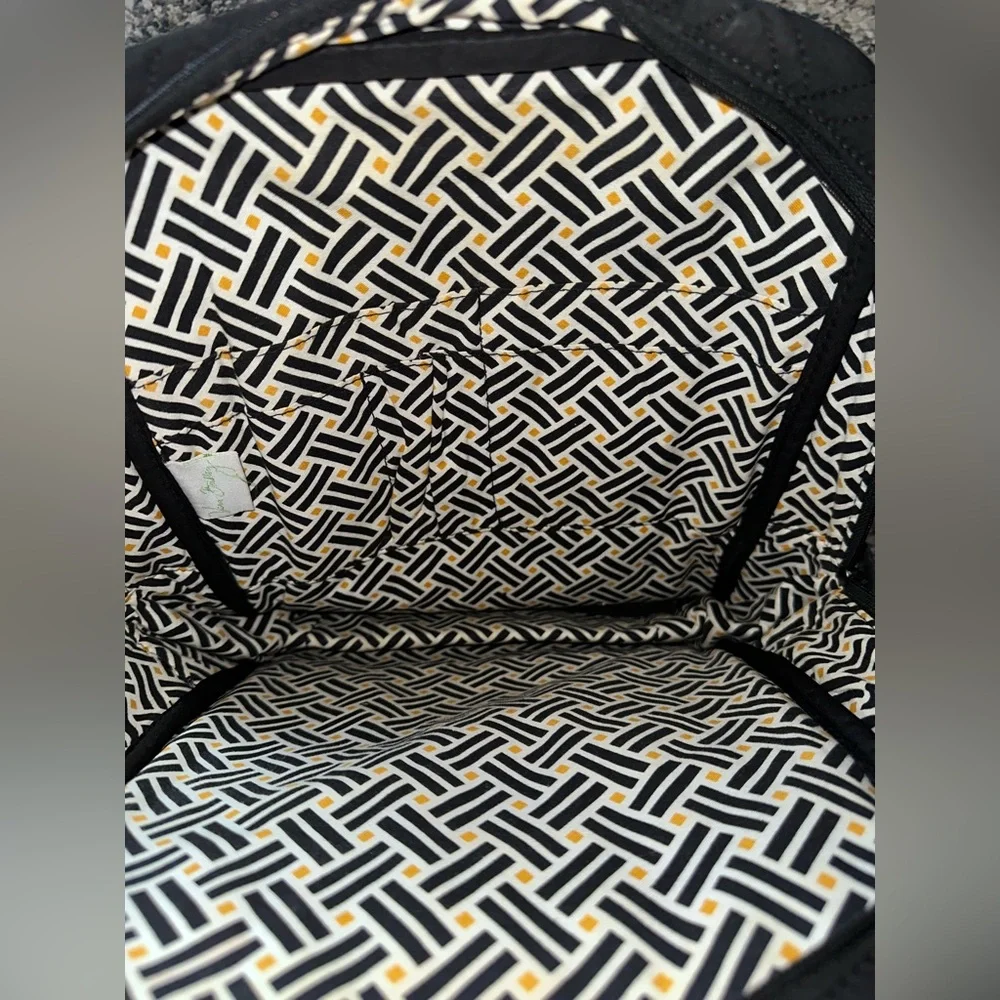 Vera Bradley quilted black